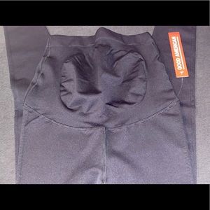Good American maternity seamless legging